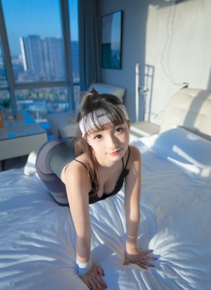 尖刀出鞘