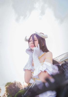 嗡的拼音